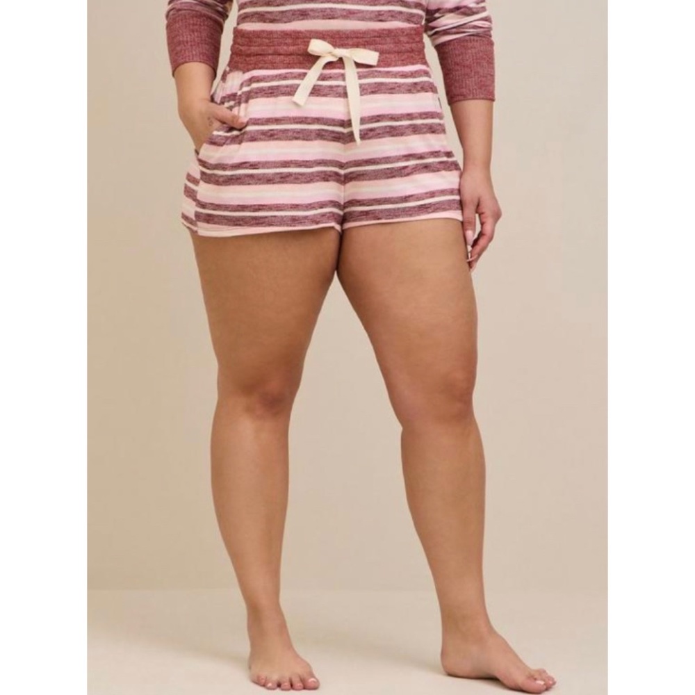 🆕 Light Weight Striped Hacci Lounge Short 1 1X 14 16 NWT Torrid New sleep short